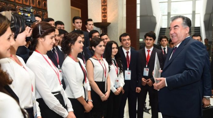 ҚИШРИ СОЗАНДАИ ҶОМЕА ВА ҲАМ ОСЕБПАЗИР