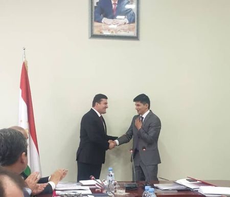 ДАСТОВАРДИ ВАРЗИШӢ