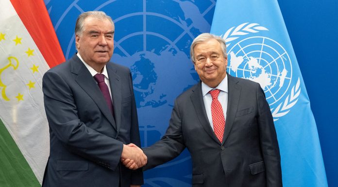 ЭМОМАЛӢ РАҲМОН: “Сохтори низоми байналмилалии молиявӣ таҷдид гардад”